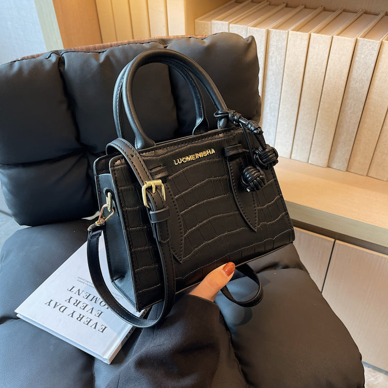 Women's Messenger Bag