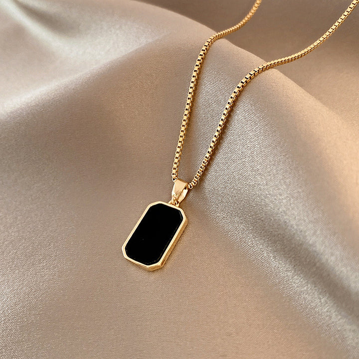 Pendant Necklace 18K Gold